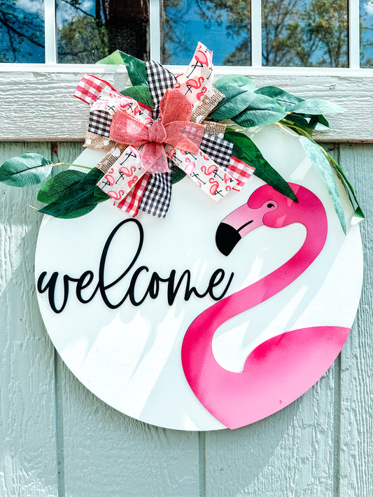 18" Flamingo Door Hanger