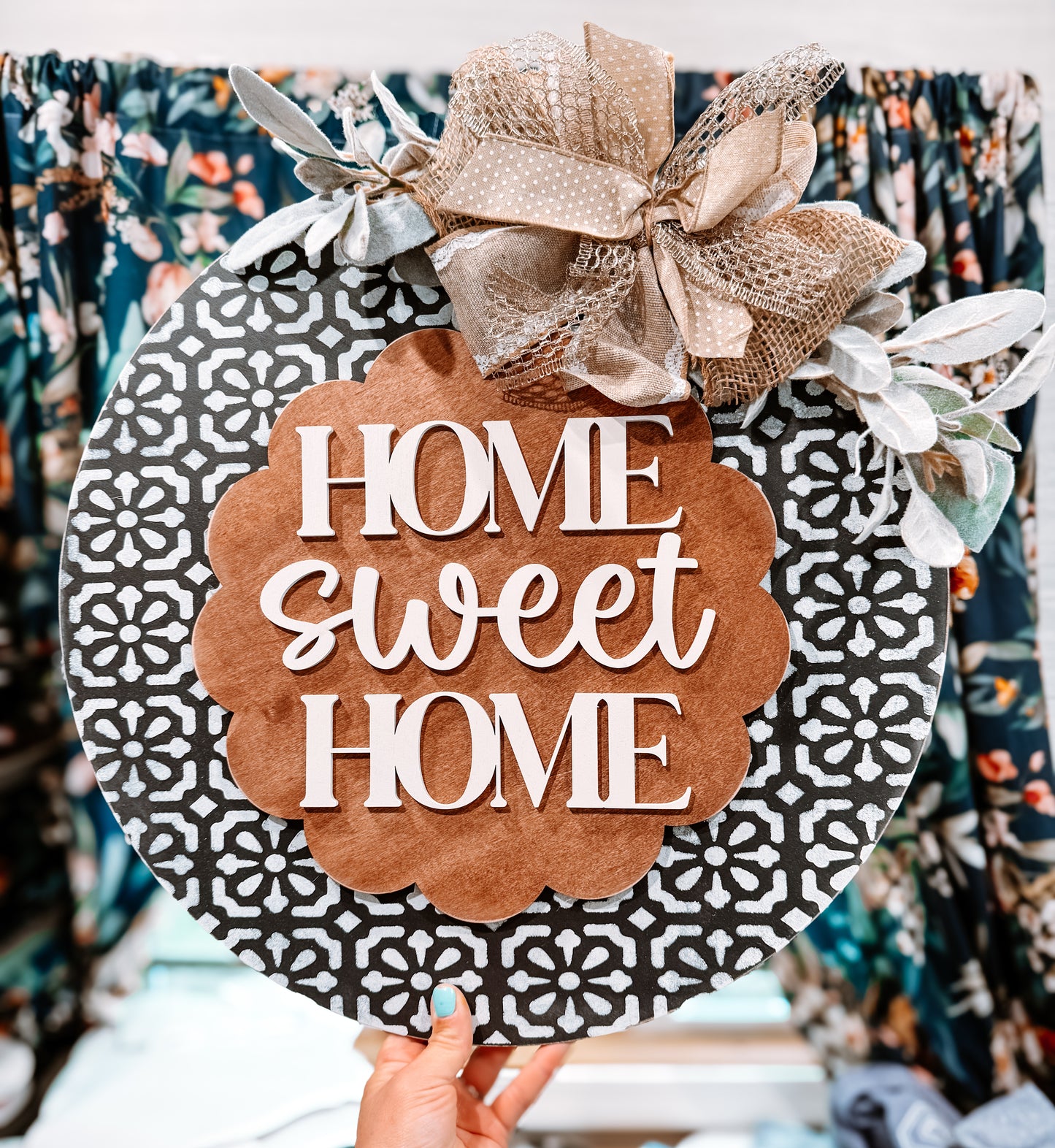 18" Everyday Door Hangers (Click for options!)