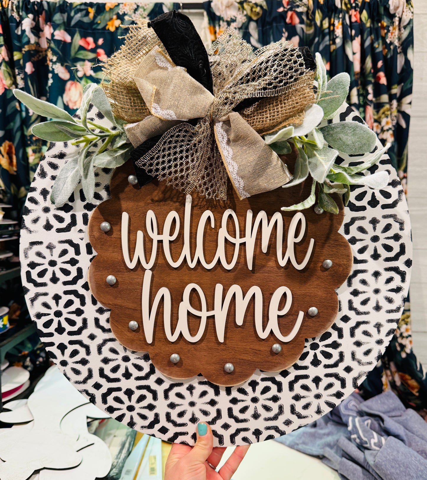 18" Everyday Door Hangers (Click for options!)